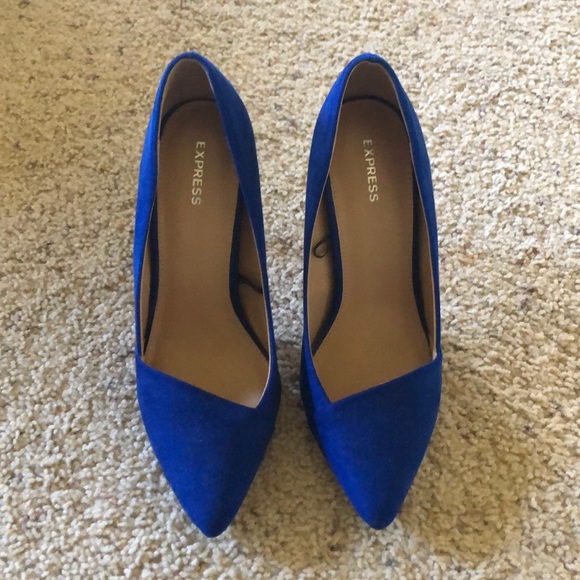 Express Shoes - Adorable Express Blue heels